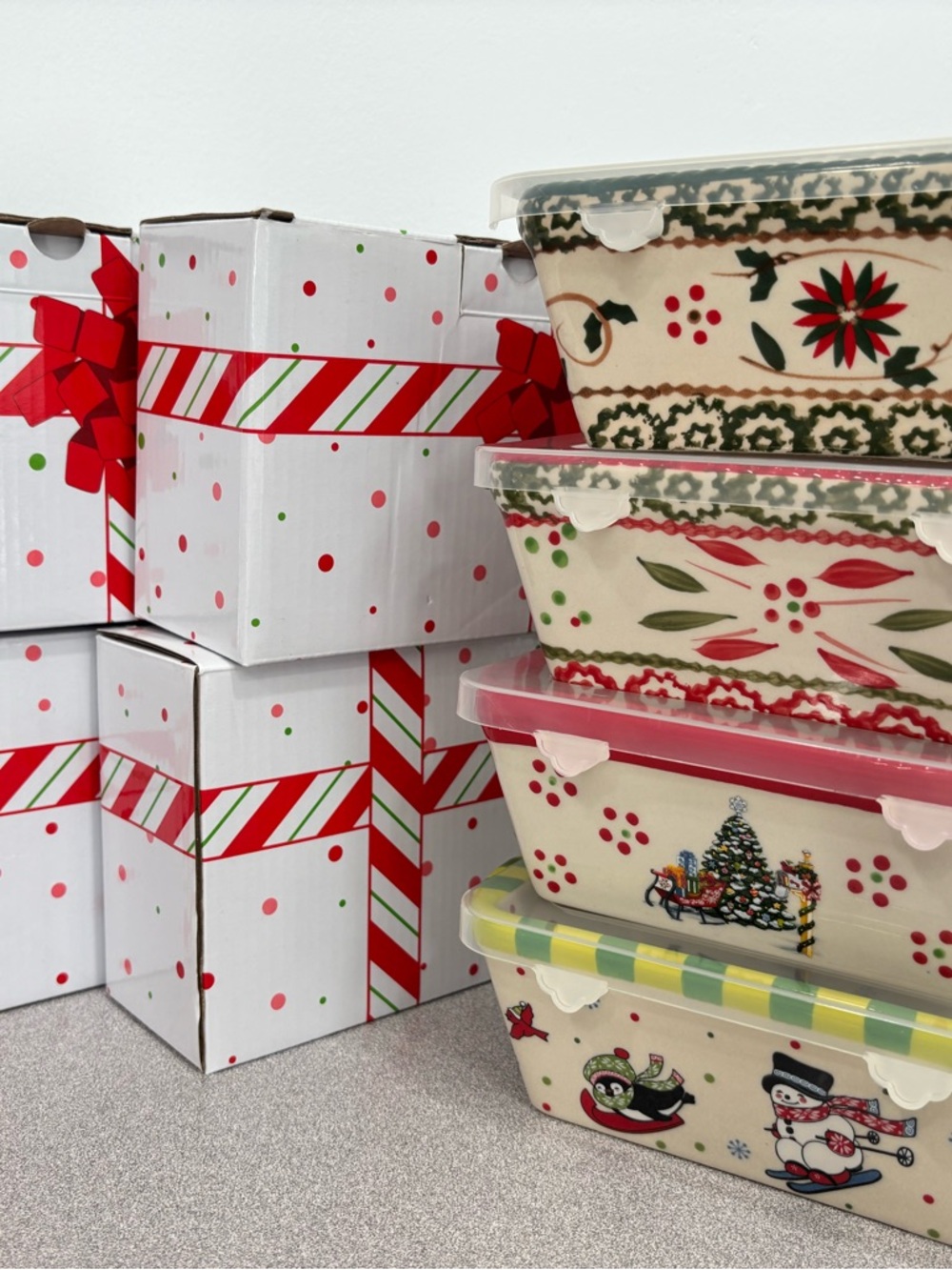 Temp-Tations Holiday 12oz Mini Loaf Bakers Set of 4 with Gift Boxes